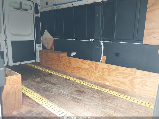 45172621 :رقم المزاد ، 3C6TRVDG2JE123791 vin ، 2018 Ram Promaster 2500 High Roof 159 Wb مزاد بيع