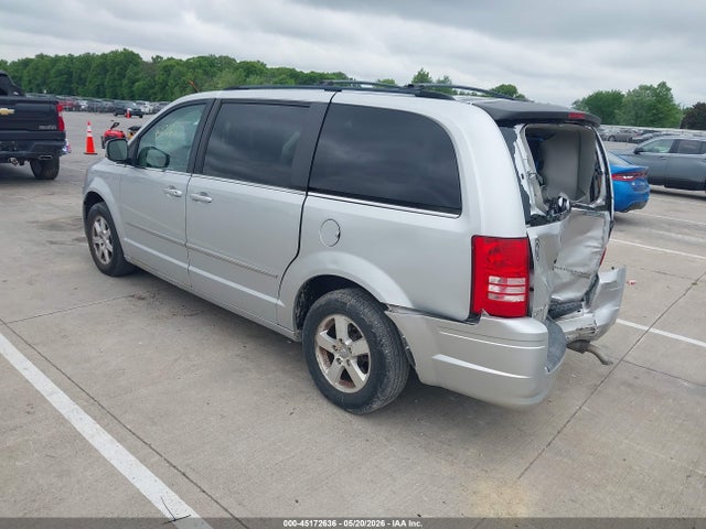 2010 Chrysler Town & Country Touring მანქანა იყიდება აუქციონზე, vin: 2A4RR5D1XAR128356, აუქციონის ნომერი: 45172636
