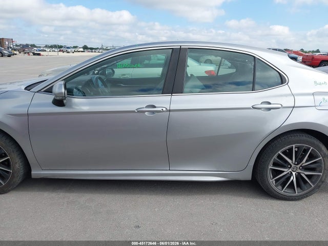4T1G11AK1PU817588 Toyota CAMRY SE
