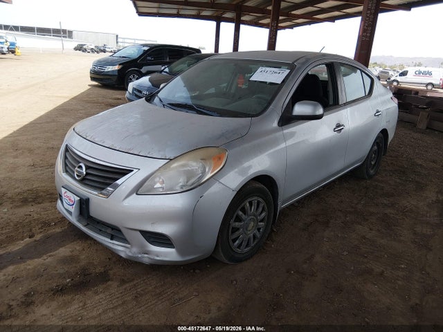 2013 Nissan Versa 1.6 Sv მანქანა იყიდება აუქციონზე, vin: 3N1CN7AP5DL862421, აუქციონის ნომერი: 45172647