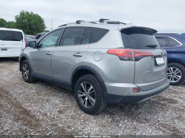 Продаж на аукціоні авто 2018 Toyota Rav4 Xle, vin: 2T3WFREV2JW414184, номер лоту: 45172686