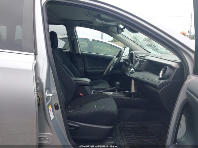 Продаж на аукціоні авто 2018 Toyota Rav4 Xle, vin: 2T3WFREV2JW414184, номер лоту: 45172686