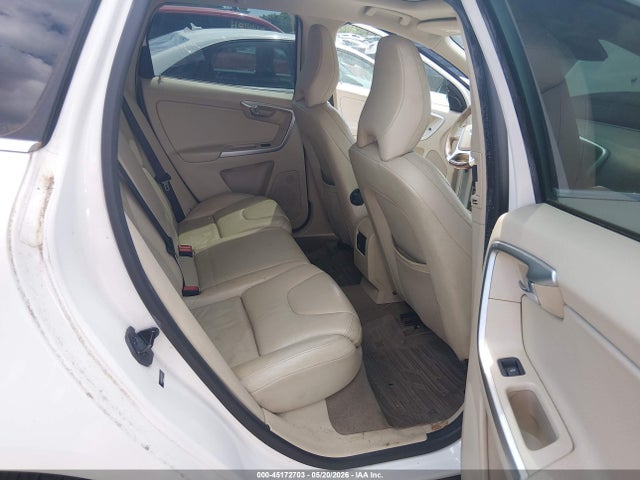 2012 Volvo Xc60 T6 Premier Plus მანქანა იყიდება აუქციონზე, vin: YV4902DZ9C2266778, აუქციონის ნომერი: 45172703