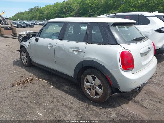 45172708 :رقم المزاد ، WMWXS5C56FT827941 vin ، 2015 Mini Hardtop Cooper مزاد بيع