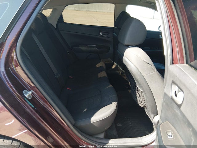 2019 Kia Optima Lx მანქანა იყიდება აუქციონზე, vin: 5XXGT4L3XKG363720, აუქციონის ნომერი: 45172709