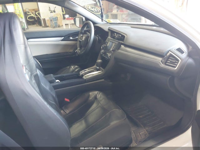 45172715 :رقم المزاد ، 2HGFC4B08GH305596 vin ، 2016 Honda Civic Lx-p مزاد بيع