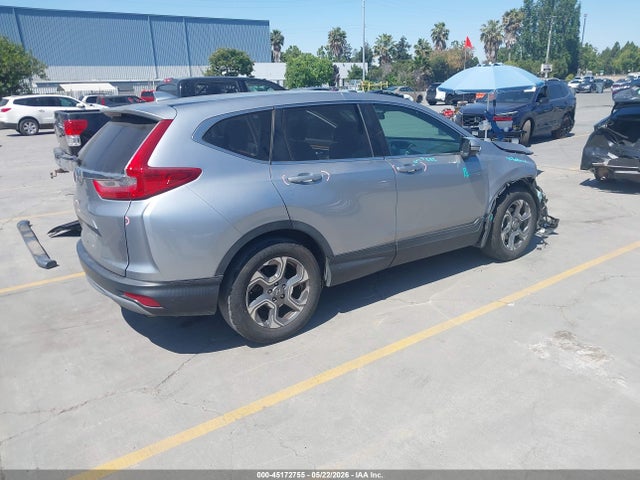 45172755 :رقم المزاد ، 7FARW1H55JE045258 vin ، 2018 Honda Cr-v Ex مزاد بيع