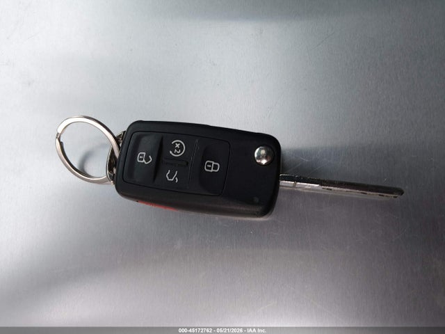 2015 Volkswagen Passat 1.8t Sel Premium მანქანა იყიდება აუქციონზე, vin: 1VWCS7A34FC047917, აუქციონის ნომერი: 45172762