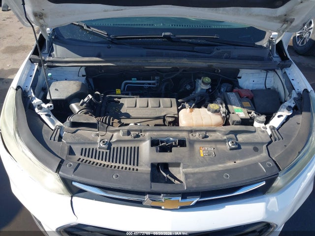 KL7CJKSB6LB315797 Chevrolet Trax Fwd Ls