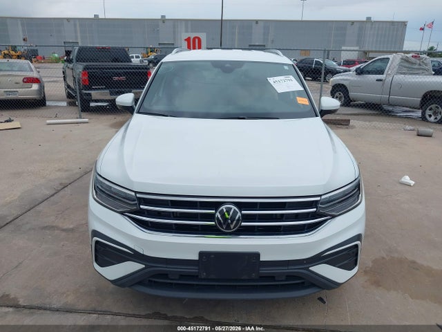 Aukcja sprzedaży 2024 Volkswagen Tiguan 2.0t Se/2.0t Wolfsburg Edition, vin: 3VV3B7AX4RM056627, numer aukcji: 45172791