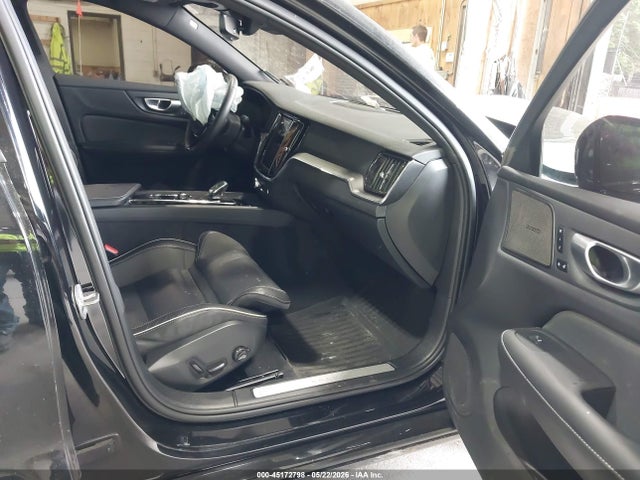 Продажа на аукционе авто 2024 Volvo S60 B5 Plus Black Edition, vin: 7JRL12FH0RG294024, номер лота: 45172798