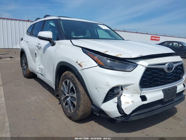 Toyota Highlander Xle 2022 5TDGZRBH8NS192915 Image 20