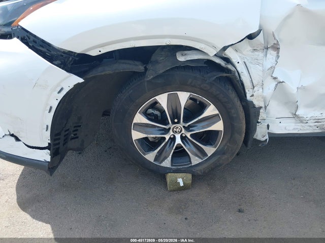 Toyota Highlander Xle 2022 5TDGZRBH8NS192915 Image 22