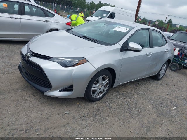 2T1BURHE3JC978257 Toyota COROLLA LE