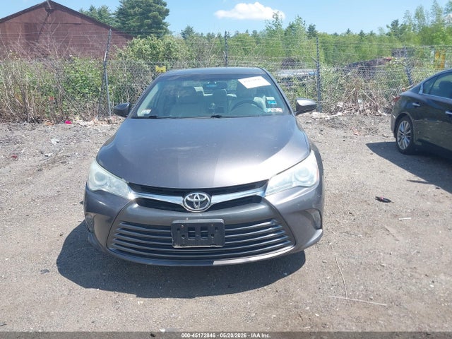 2016 Toyota Camry Xle მანქანა იყიდება აუქციონზე, vin: 4T1BF1FKXGU543134, აუქციონის ნომერი: 45172846