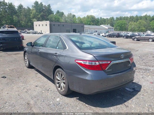 2016 Toyota Camry Xle მანქანა იყიდება აუქციონზე, vin: 4T1BF1FKXGU543134, აუქციონის ნომერი: 45172846