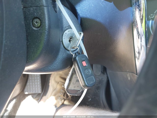 45172849 :رقم المزاد ، 2T1KR32EX3C088249 vin ، 2003 Toyota Matrix Standard مزاد بيع