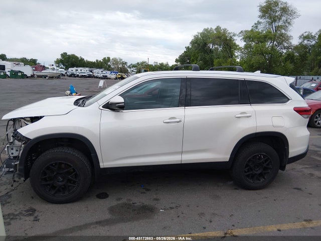 Toyota Highlander Xle 2019 5TDJZRFH8KS591173 Image 15