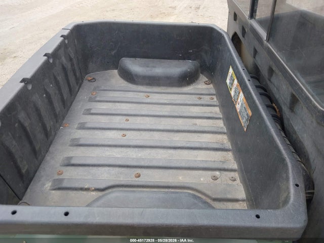 1M0590TBHGM011523 John Deere Gator Xuv590