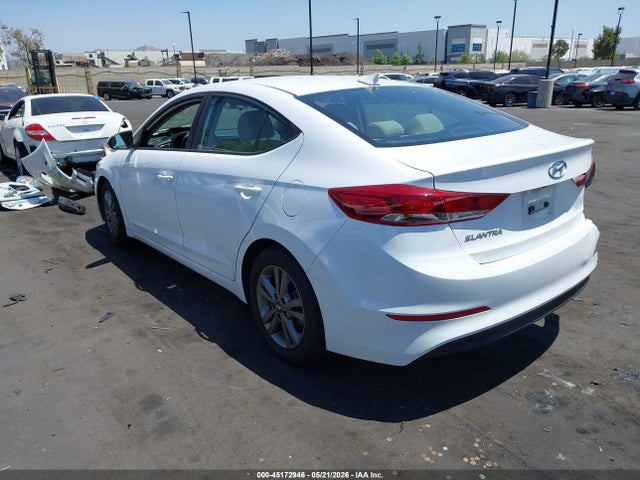 5NPD84LF4JH390333 Hyundai ELANTRA SEL