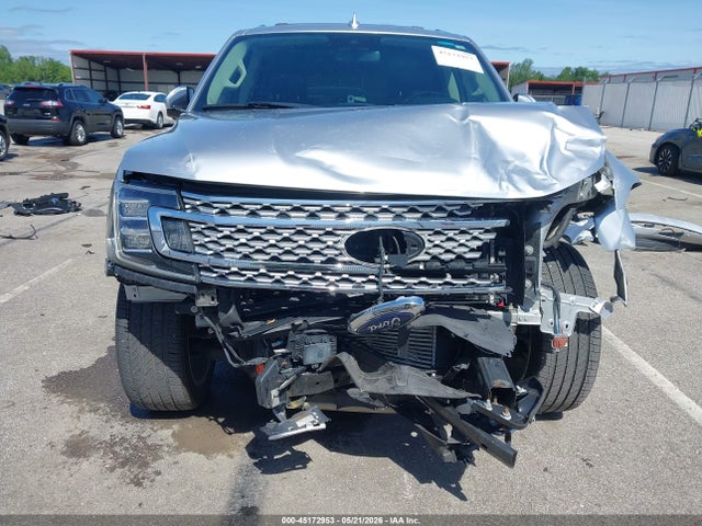 Продажа на аукционе авто 2019 Ford Expedition Platinum, vin: 1FMJU1MT8KEA33123, номер лота: 45172953