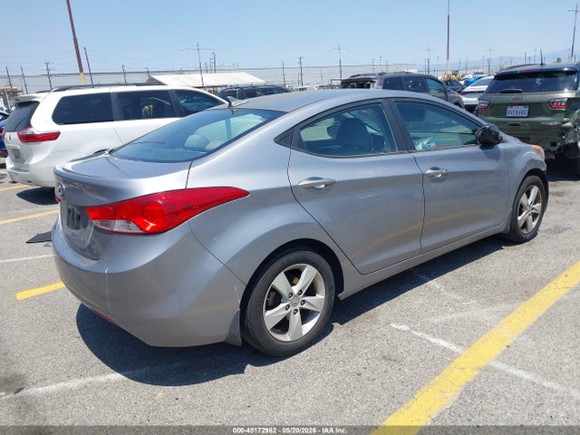 Продаж на аукціоні авто 2013 Hyundai Elantra Gls, vin: KMHDH4AE3DU891472, номер лоту: 45172982