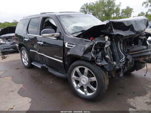 Продажа на аукционе авто 2011 Cadillac Escalade Luxury, vin: 1GYS4BEF2BR324047, номер лота: 45173020