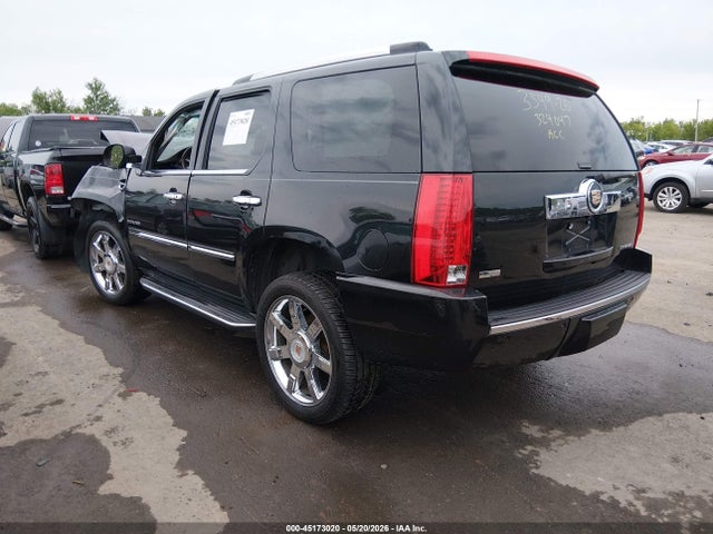 Продажа на аукционе авто 2011 Cadillac Escalade Luxury, vin: 1GYS4BEF2BR324047, номер лота: 45173020