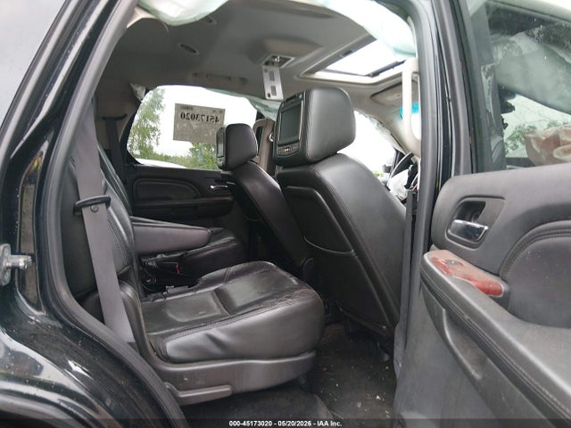 Продажа на аукционе авто 2011 Cadillac Escalade Luxury, vin: 1GYS4BEF2BR324047, номер лота: 45173020