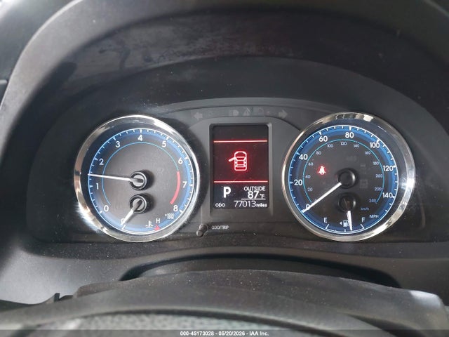 45173028 :رقم المزاد ، 5YFBURHE8KP858956 vin ، 2019 Toyota Corolla Le مزاد بيع