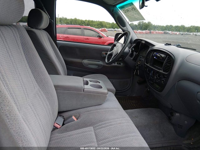 45173032 :رقم المزاد ، 5TBBT44121S217261 vin ، 2001 Toyota Tundra Sr5 V8 مزاد بيع