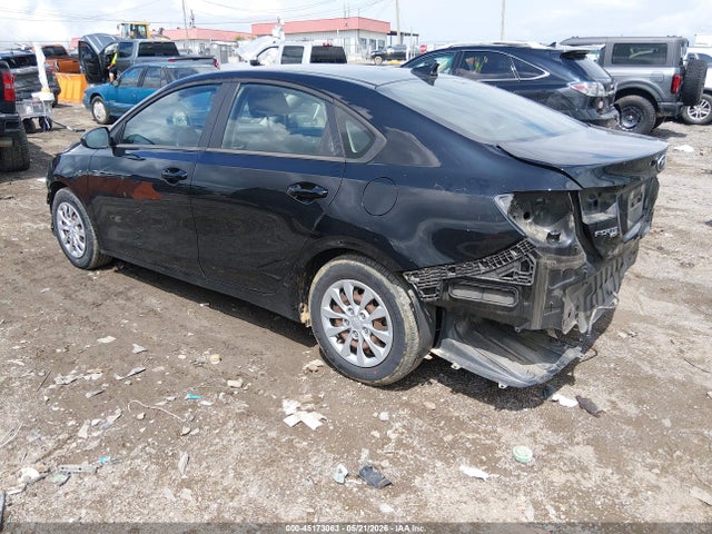 2020 Kia Forte Fe მანქანა იყიდება აუქციონზე, vin: 3KPF24AD4LE202381, აუქციონის ნომერი: 45173063