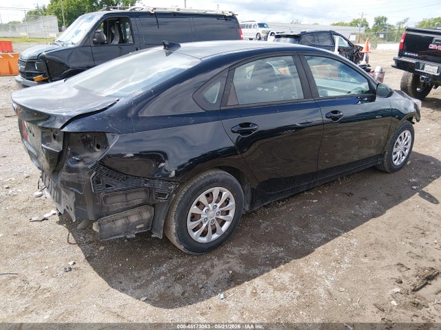 2020 Kia Forte Fe მანქანა იყიდება აუქციონზე, vin: 3KPF24AD4LE202381, აუქციონის ნომერი: 45173063