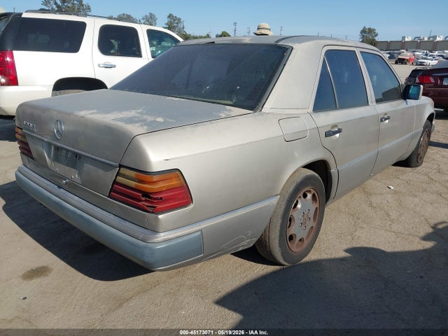 Aukcja sprzedaży 1992 Mercedes-benz 400 E, vin: WDBEA34E0NB712819, numer aukcji: 45173071