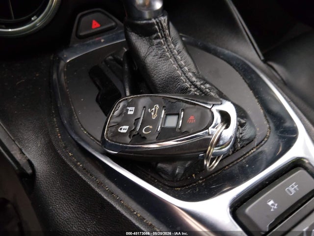 45173086 :رقم المزاد ، 1G1FB3DX5L0117938 vin ، 2020 Chevrolet Camaro Rwd  1lt مزاد بيع