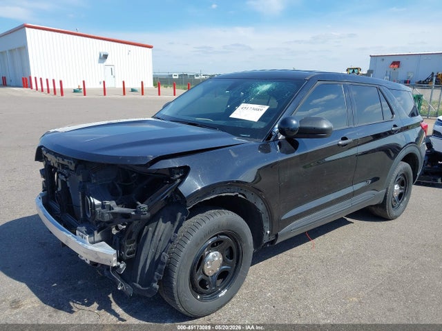 Ford Police Interceptor Utility 2023 1FM5K8ABXPGC00170 Image 2