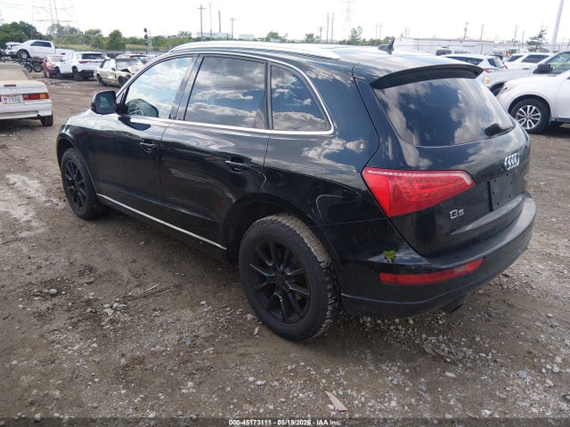 45173111 :رقم المزاد ، WA1LFAFP5CA129446 vin ، 2012 Audi Q5 2.0t Premium مزاد بيع