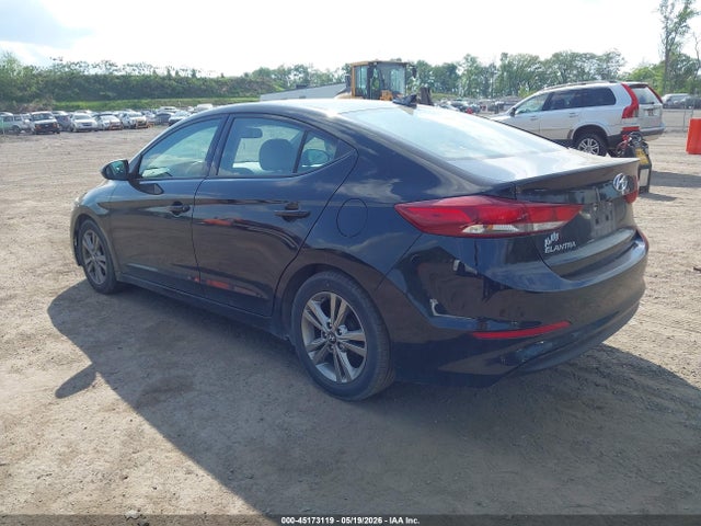 45173119 :رقم المزاد ، 5NPD84LF3HH143332 vin ، 2017 Hyundai Elantra Value Edition مزاد بيع