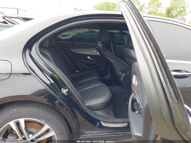 Auction sale of the 2021 Mercedes-benz E 350 4matic, vin: W1KZF8EB1MA979452, lot number: 45173201