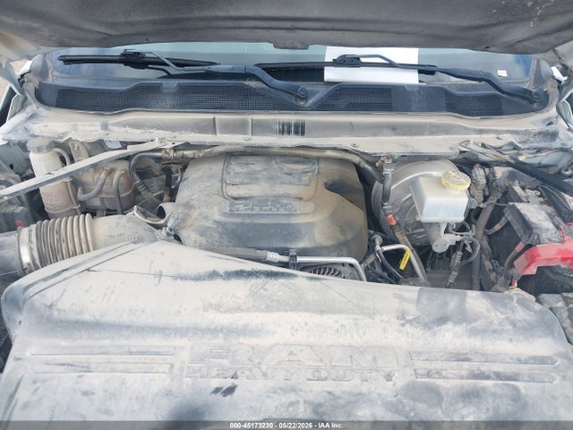 3C6UR5HJ0NG392568 RAM 2500 Tradesman 4x4 8&#039; Box