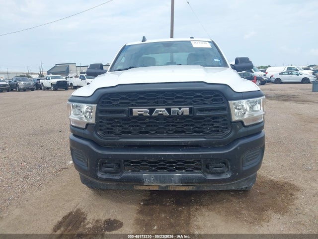 3C6UR5HJ0NG392568 RAM 2500 Tradesman 4x4 8&#039; Box