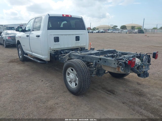3C6UR5HJ0NG392568 RAM 2500 Tradesman 4x4 8&#039; Box
