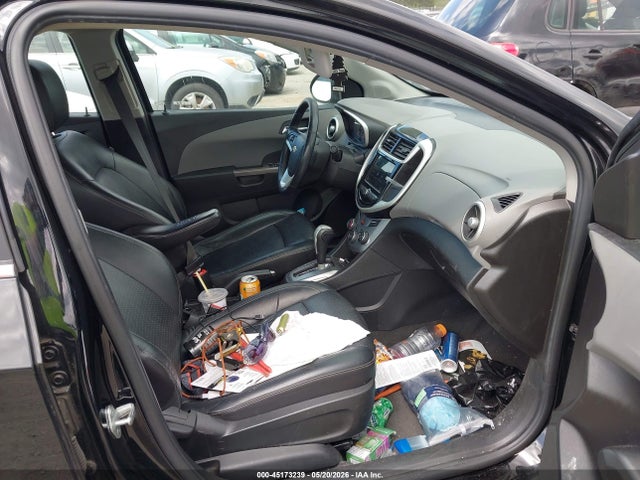 2018 Chevrolet Sonic Premier Auto მანქანა იყიდება აუქციონზე, vin: 1G1JF5SB5J4136495, აუქციონის ნომერი: 45173239