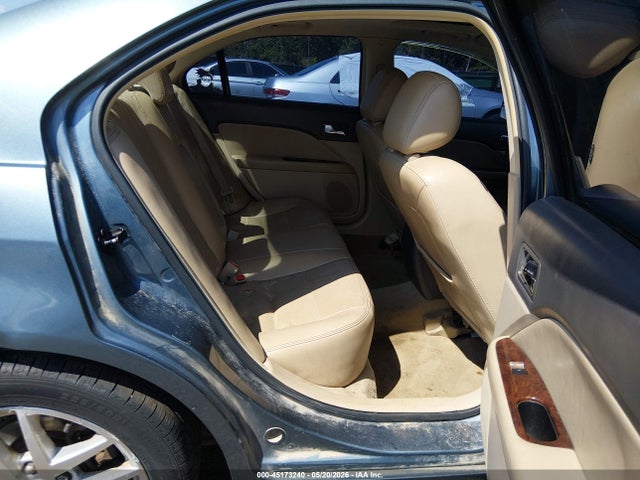 45173240 :رقم المزاد ، 3FAHP0JA3BR230095 vin ، 2011 Ford Fusion Sel مزاد بيع