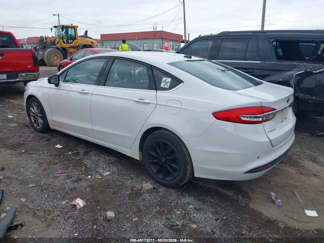 45173271 :رقم المزاد ، 3FA6P0H71HR408547 vin ، 2017 Ford Fusion Se مزاد بيع
