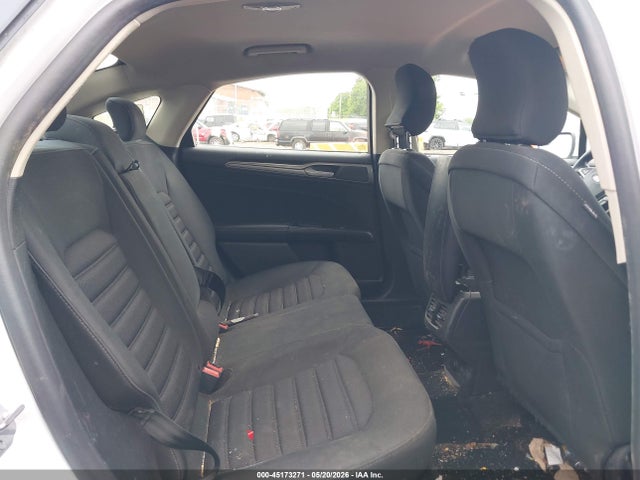 45173271 :رقم المزاد ، 3FA6P0H71HR408547 vin ، 2017 Ford Fusion Se مزاد بيع