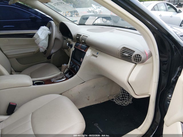 45173274 :رقم المزاد ، WDBRF56H87F906130 vin ، 2007 Mercedes-benz C 350 Luxury/sport مزاد بيع