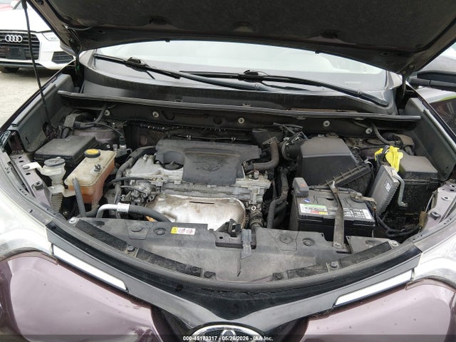 2T3BFREVXHW545372 Toyota RAV4 LE