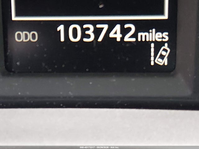 2T3BFREVXHW545372 Toyota RAV4 LE