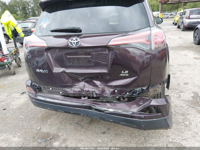 2T3BFREVXHW545372 Toyota RAV4 LE